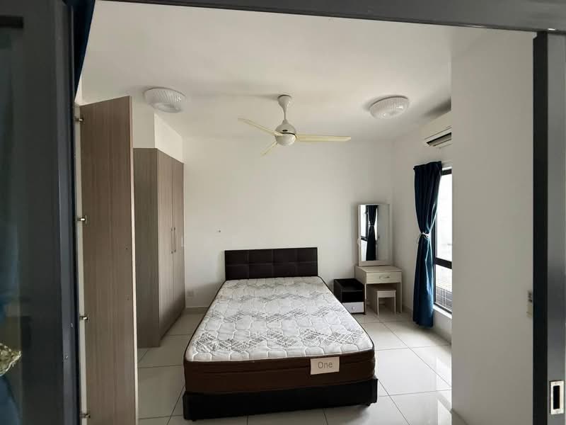 Servis Apartment untuk Dijual di Residences @ 1 Tebrau - Larry Ng - Bedroom - PropertyGuru.com.my