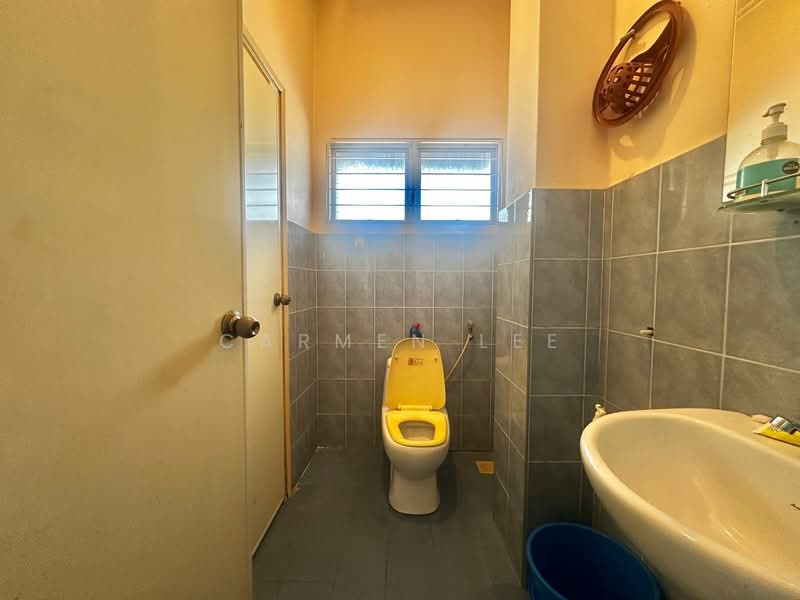 USJ 6 untuk Untuk Dijual - RM 735,000, Mac 2026 - Bathroom - PropertyGuru.com.my