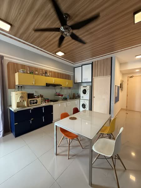 A'Marine Condominium untuk Untuk Disewa - RM 1,700 /bulan, Mac 2026 - Kitchen - PropertyGuru.com.my