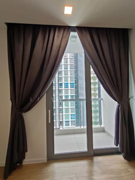 Lakefront Residence untuk Untuk Disewa - RM 1,800 /bulan, Mac 2026 - Balcony - PropertyGuru.com.my
