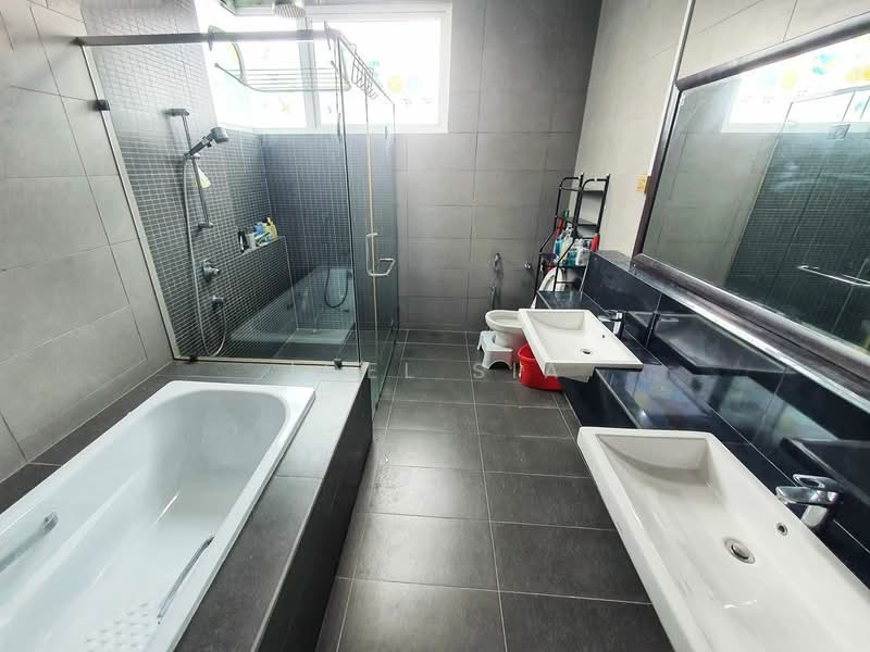 Semi-Detached House for Sale in Klang (Selangor) - Joel Sia - Bathroom - PropertyGuru.com.my