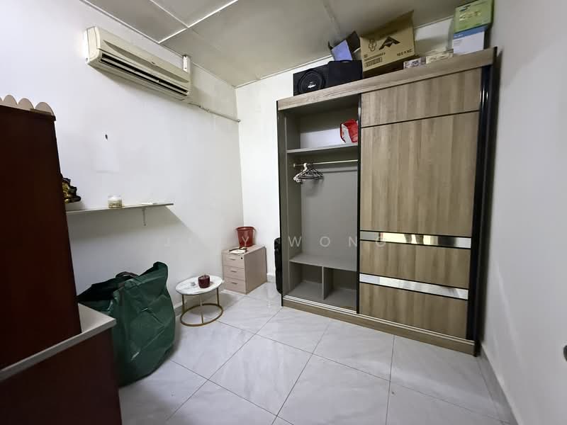 1-storey Terraced House for Rent in Bandar Kinrara Seksyen 1 (Bandar Kinrara) - Joey Wong - Interior - PropertyGuru.com.my