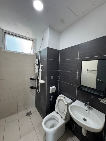 Midori Green (Pangsapuri Hijauan) untuk Untuk Disewa - RM 2,399 /bulan, Mac 2026 - Bathroom - PropertyGuru.com.my