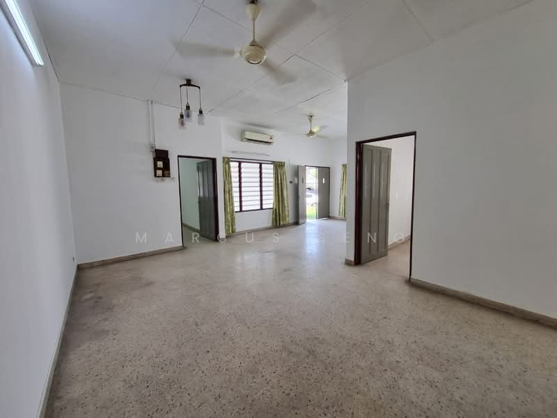 Semi-Detached House for Sale in New Pasir Puteh (Ipoh) - Marcus Seng - Living Room - PropertyGuru.com.my