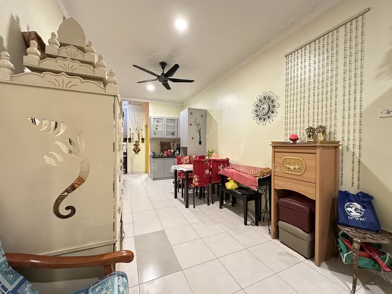 Terraced House for Sale in Klang (Selangor) - Sivaraj Naidu - Dining Room - PropertyGuru.com.my