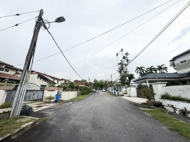 Untuk Dijual - Seksyen 6