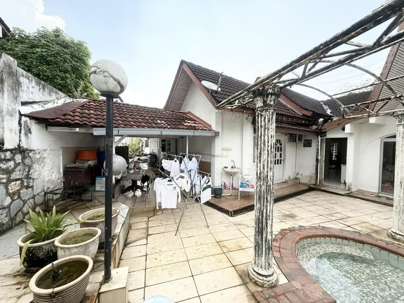 Untuk Dijual - Seksyen 6