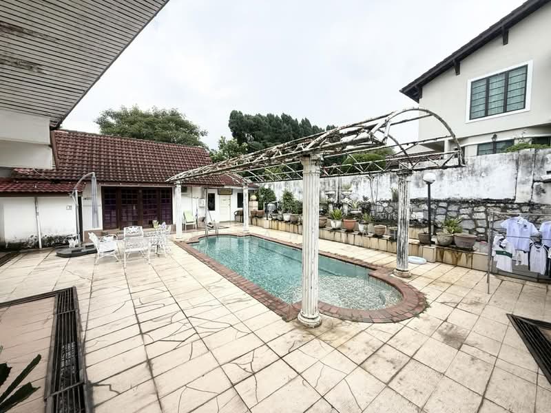 Untuk Dijual - Seksyen 6