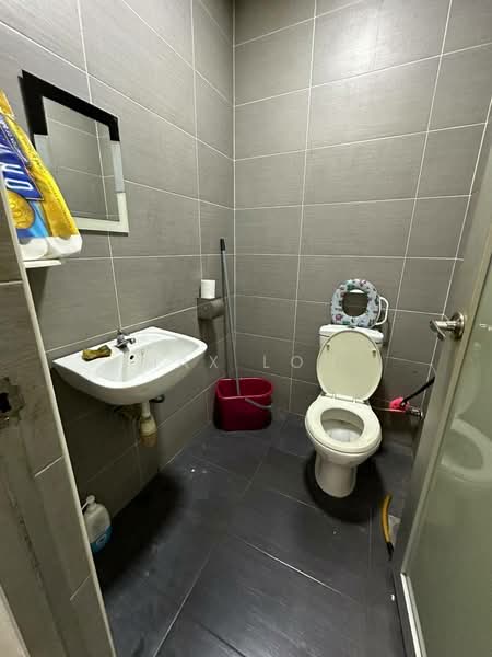 2-storey Terraced House for Sale in Taman Sutera Utama (Skudai) - Max Loh - Bathroom - PropertyGuru.com.my