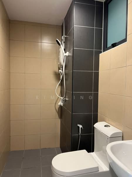 Service Residence for Rent at Bayu Residensi - Kim Ling - Master Bathroom - PropertyGuru.com.my