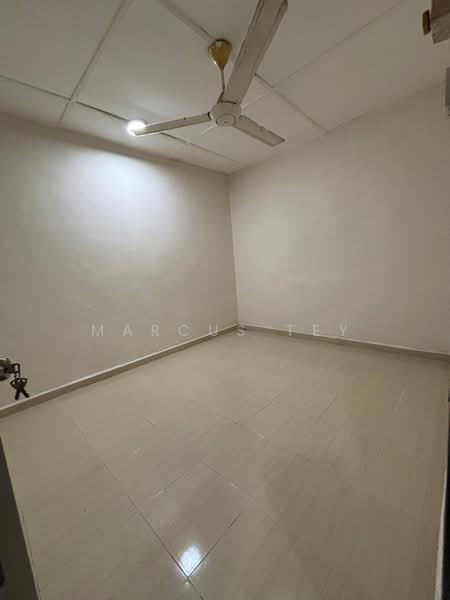 Taman Sri Pulai untuk Untuk Dijual - RM 399,000, Apr 2026 - Interior - PropertyGuru.com.my