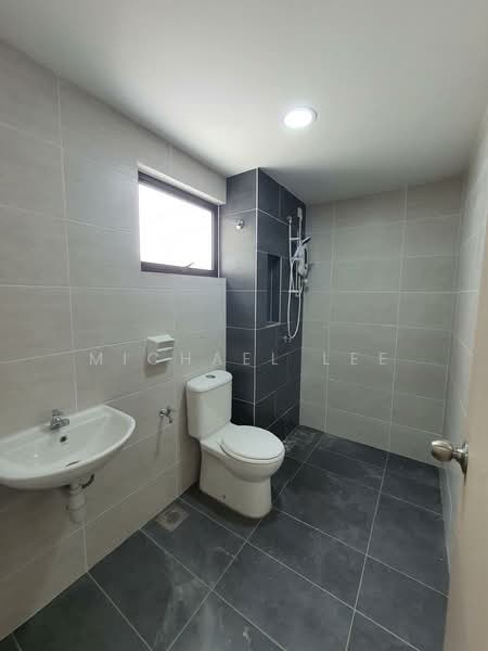 Elegan @ Taman Putra Perdana untuk Untuk Disewa - RM 1,600 /bulan, Mac 2026 - Bathroom - PropertyGuru.com.my