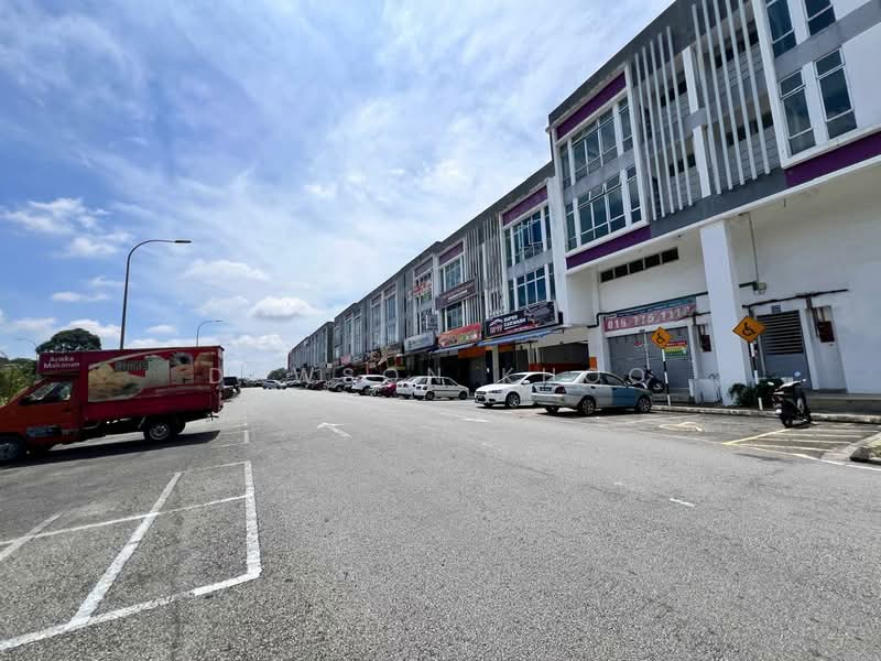Shop for Sale in Taman Scientex Utama (Senai) - Dawson Khoo - Exterior - PropertyGuru.com.my