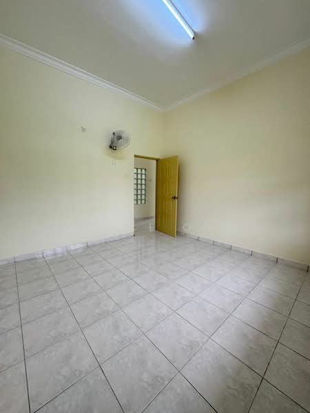 Bungalow for Rent in Bandar Indahpura (Kulai) - Joyce Ong - Interior - PropertyGuru.com.my