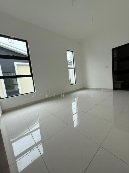 TAMAN IMPIAN EMAS (HONEYDALE RESIDENCE) untuk Untuk Dijual - RM 1,150,000, Apr 2026 - Interior - PropertyGuru.com.my
