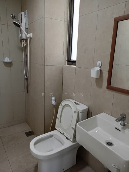 Service Residence for Rent at Kenwingston Platz - BC TAN - Bathroom - PropertyGuru.com.my