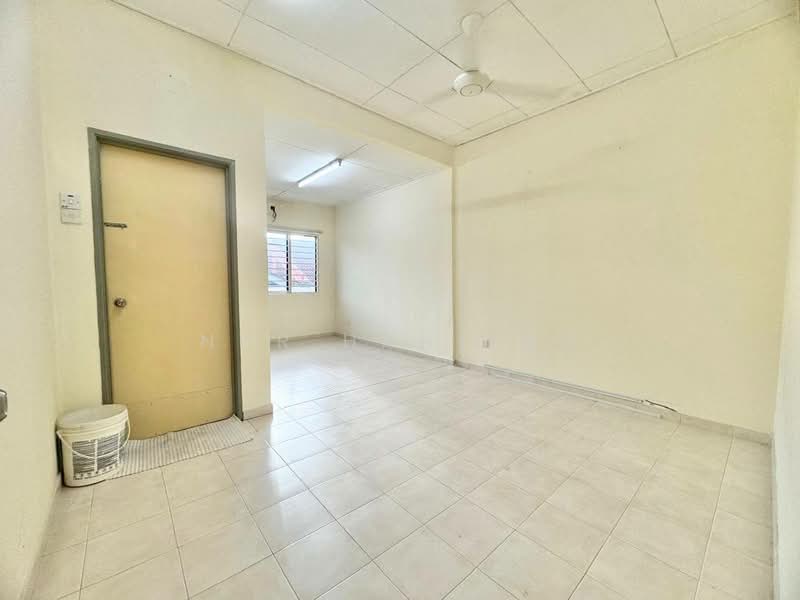 2-storey Terraced House for Sale in Saujana Utama (Selangor) - Nur Hanizah - PropertyGuru.com.my