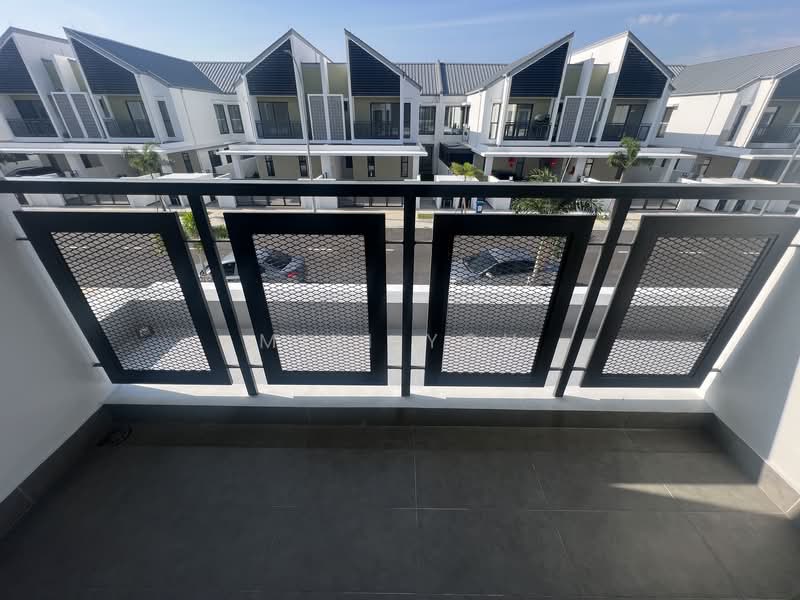 2-storey Terraced House for Rent in Telok Panglima Garang (Selangor) - Miki You - Exterior - PropertyGuru.com.my