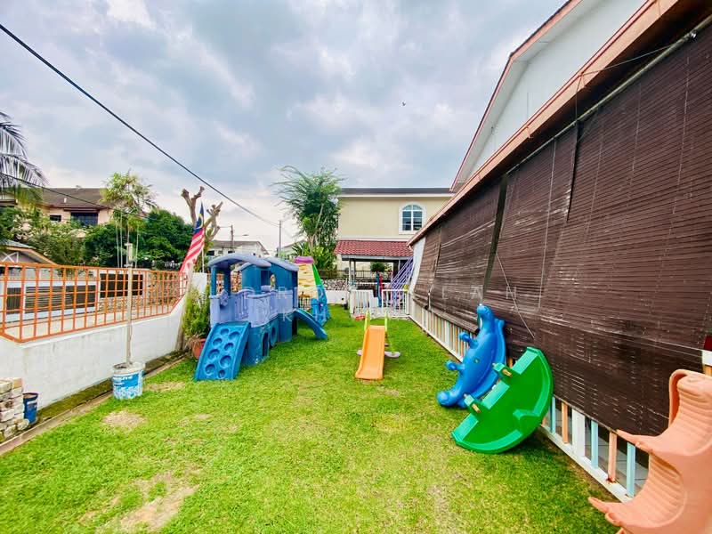 Semi-Detached House for Sale in Ampang Jaya (Ampang) - Gudrotullah Ikhwan - Garden - PropertyGuru.com.my