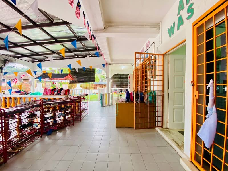 Semi-Detached House for Sale in Ampang Jaya (Ampang) - Gudrotullah Ikhwan - Entrance - PropertyGuru.com.my