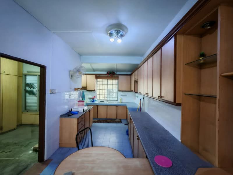 2-storey Terraced House for Sale in () - Ze Yu Khoo - Kitchen - PropertyGuru.com.my