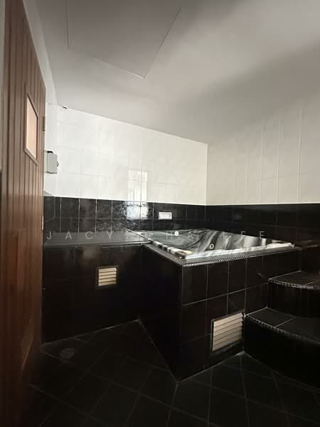 Untuk Disewa - Silverton Condominium