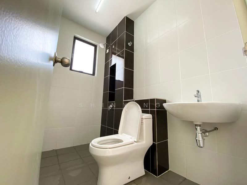 Setia Permai 3 @ Bandar Setia Alam untuk Untuk Disewa - RM 2,000 /bulan, Mac 2026 - Bathroom - PropertyGuru.com.my