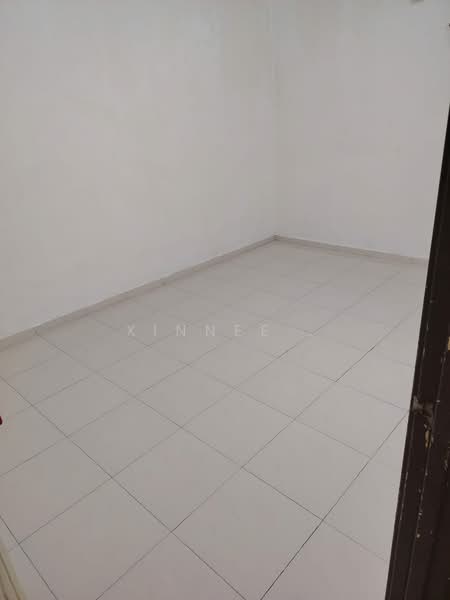 2-storey Terraced House for Rent in Taman Iping (Batu Maung) - Xinnee . - Interior - PropertyGuru.com.my