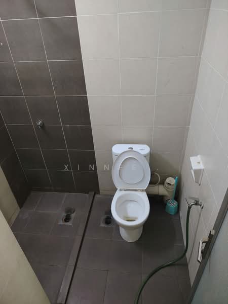 2-storey Terraced House for Rent in Taman Iping (Batu Maung) - Xinnee . - Bathroom - PropertyGuru.com.my