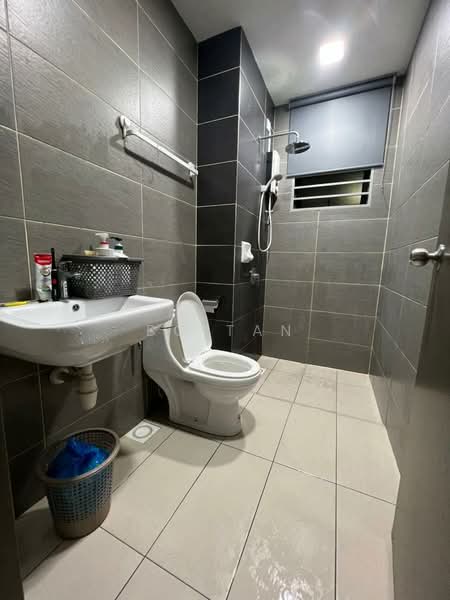 The Henge untuk Untuk Disewa - RM 2,300 /bulan, Mac 2026 - Bathroom - PropertyGuru.com.my