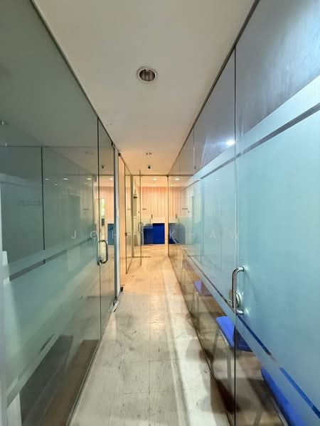 Pejabat untuk Disewa di Puchong (Selangor) - John Khaw - Corridor - PropertyGuru.com.my