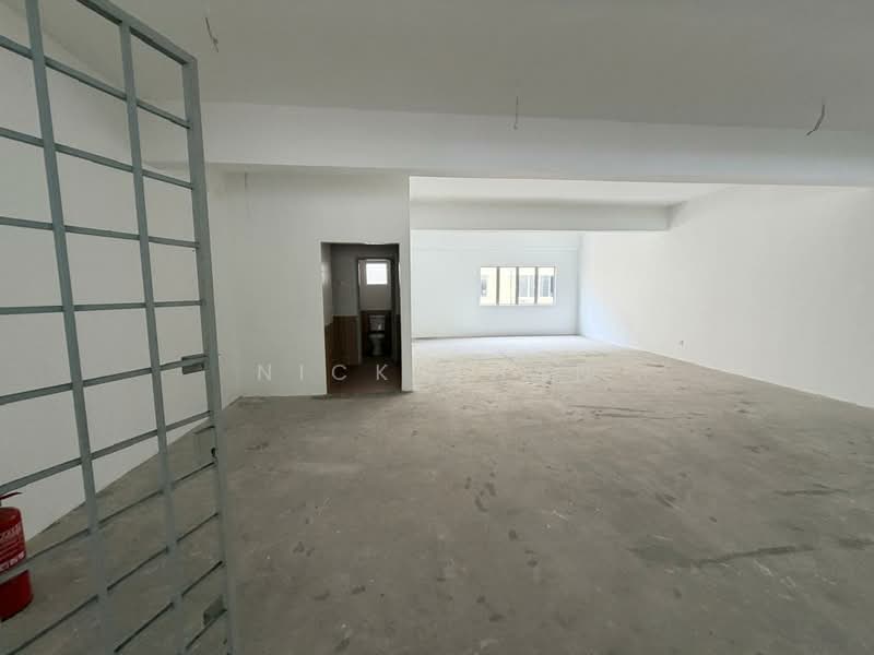 NZX Commercial Centre 牛车水 untuk Untuk Dijual - RM 1,800,000, Mac 2026 - Interior - PropertyGuru.com.my