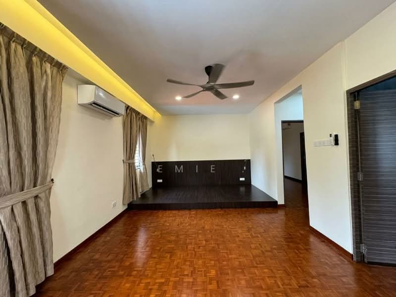 Bungalow for Rent in Bukit Kesenangan (Johor Bahru) - Jemie . - Living Room - PropertyGuru.com.my