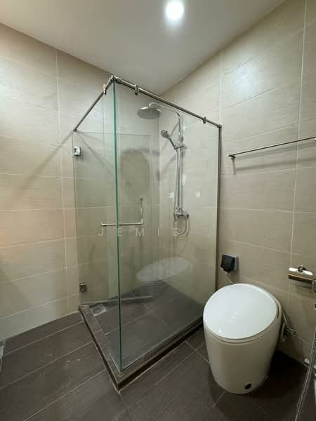 Bungalow for Rent in Bukit Kesenangan (Johor Bahru) - Jemie . - Bathroom - PropertyGuru.com.my