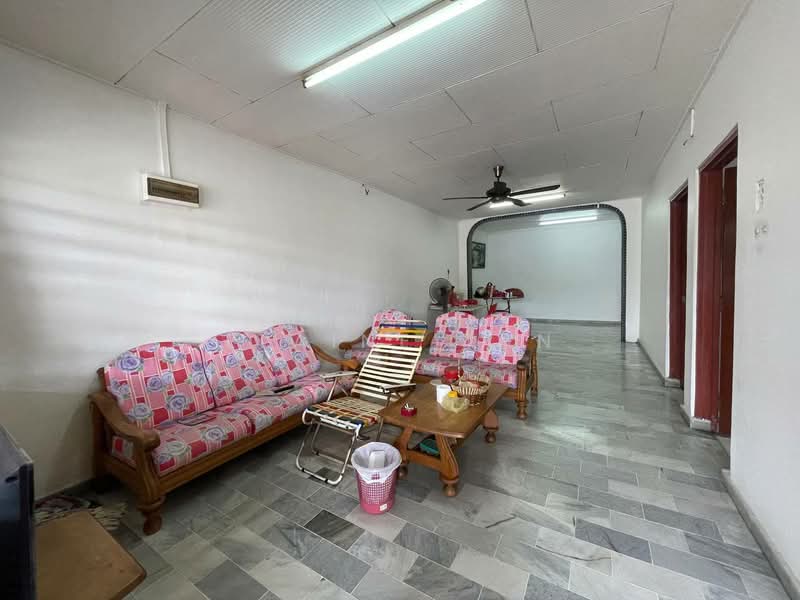 1-storey Terraced House for Sale in Taman Ungku Tun Aminah (Skudai) - Elaine Tan - PropertyGuru.com.my