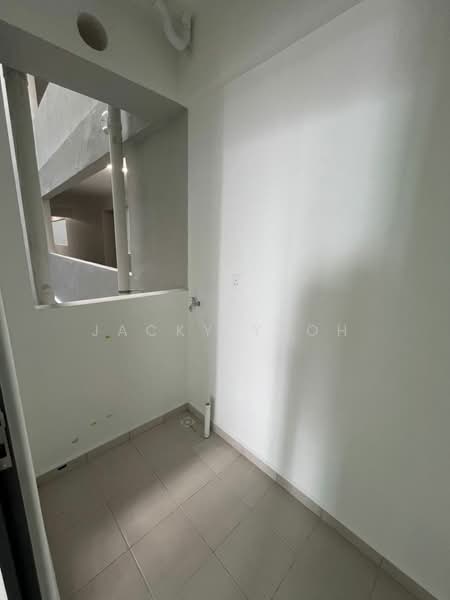 Flat for Rent at IDEAL VENICE RESIDENCY - Jacky Yeoh - Balcony - PropertyGuru.com.my
