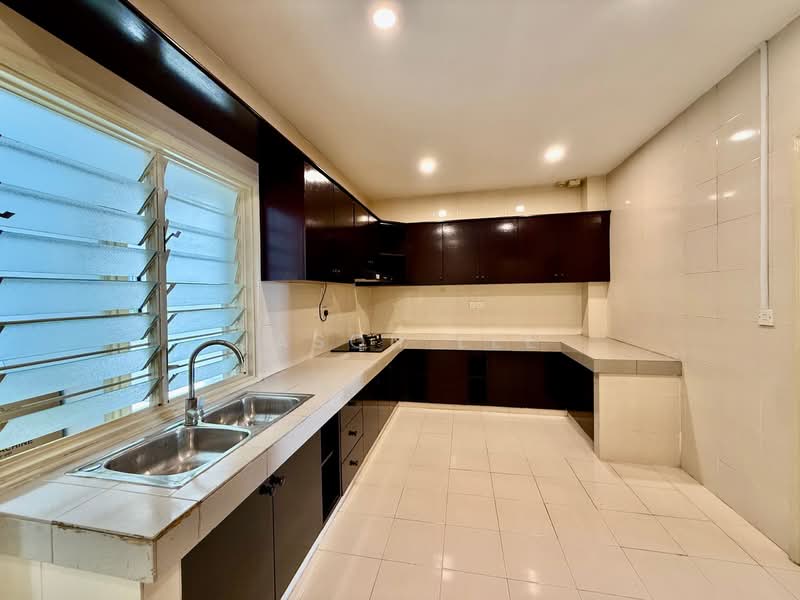 Condominium for Rent at Wickham Residence - JASON LEE - Kitchen - PropertyGuru.com.my