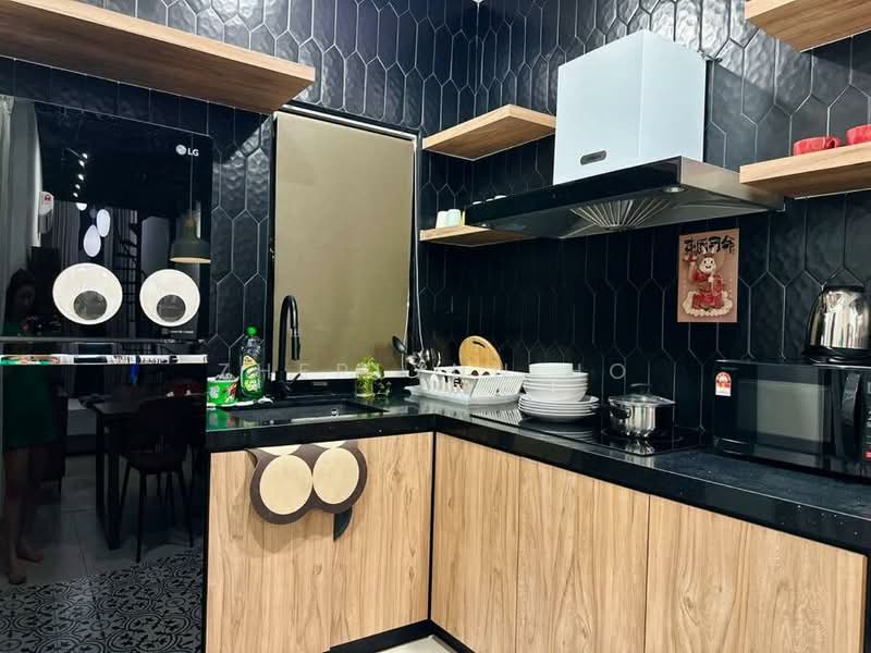 Semi-Detached House for Sale in George Town (Penang) - Zherlynn Ho - Kitchen - PropertyGuru.com.my