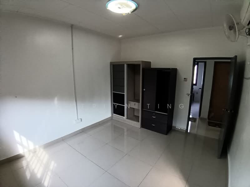 Taman Nusa Perintis 2 untuk Untuk Disewa - RM 950 /bulan, Mac 2026 - Interior - PropertyGuru.com.my