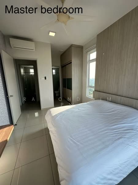 Servis Apartment untuk Disewa di Parkland Residence - Raymond Lim PW - Master Bedroom - PropertyGuru.com.my