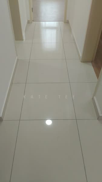 Apartment for Sale at Summit @ Lagoon Residences - Kate Tee - Corridor - PropertyGuru.com.my