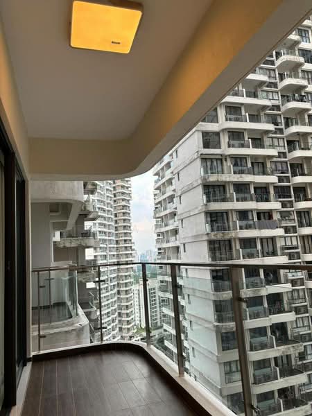 Royal Strand @ Country Garden Danga Bay untuk Untuk Disewa - RM 3,000 /bulan, Apr 2026 - Balcony - PropertyGuru.com.my