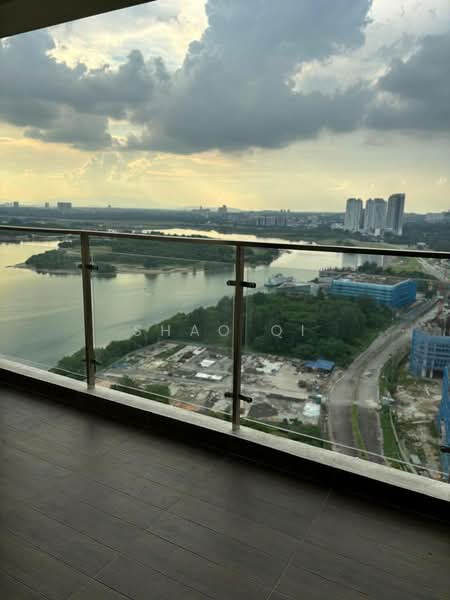 Royal Strand @ Country Garden Danga Bay untuk Untuk Disewa - RM 3,000 /bulan, Apr 2026 - Balcony - PropertyGuru.com.my