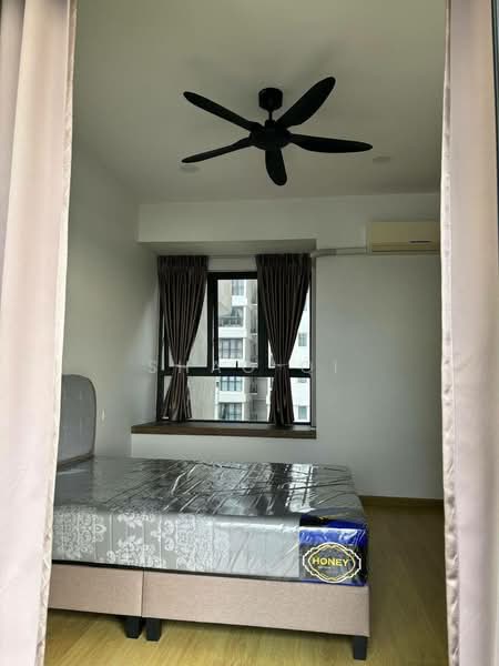 Royal Strand @ Country Garden Danga Bay untuk Untuk Disewa - RM 3,000 /bulan, Apr 2026 - Bedroom - PropertyGuru.com.my
