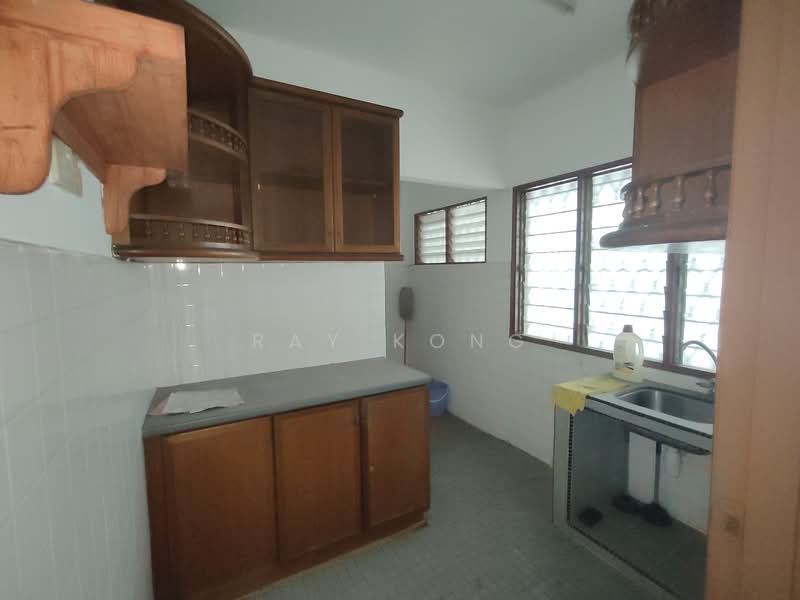Bunga Raya untuk Untuk Dijual - RM 210,000, Mac 2026 - Kitchen - PropertyGuru.com.my