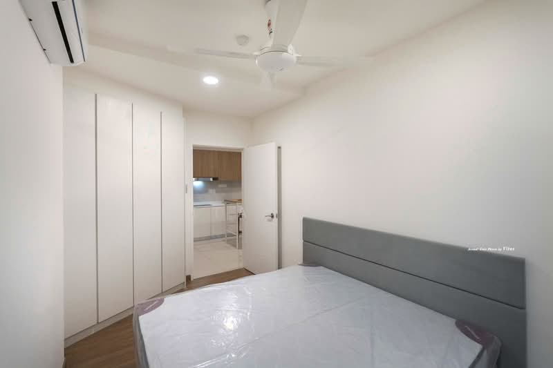 Service Residence for Sale at AraTre' Residences - Vitas Tan - Bedroom - PropertyGuru.com.my