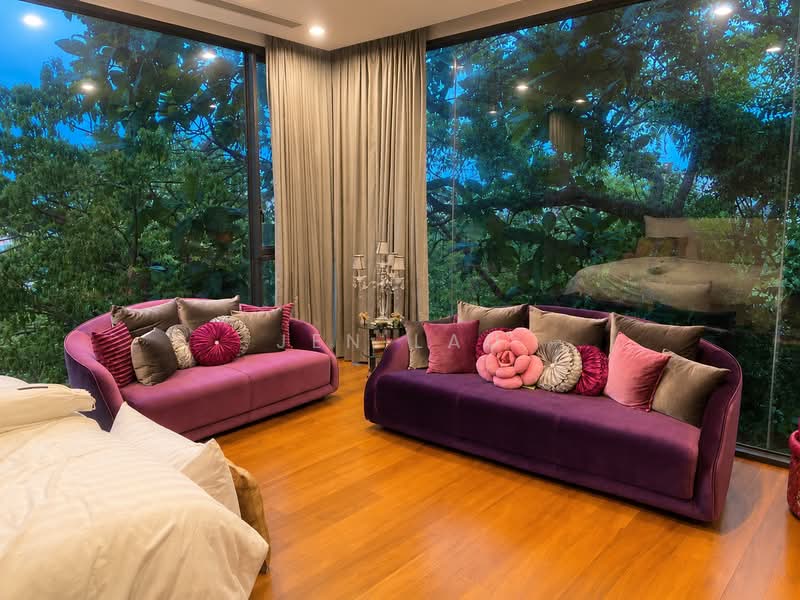 Bungalow House for Sale in Taman Tunku (Bukit Tunku (Kenny Hills)) - Jen Lau - Living Room - PropertyGuru.com.my