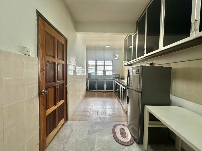 Rumah Teres 2 Tingkat untuk Dijual di Usj 24 (Subang Jaya) - Carmen Lee - Kitchen - PropertyGuru.com.my