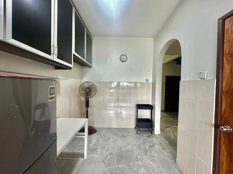 Rumah Teres 2 Tingkat untuk Dijual di Usj 24 (Subang Jaya) - Carmen Lee - Kitchen - PropertyGuru.com.my