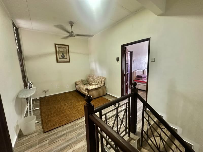 Rumah Teres 2 Tingkat untuk Dijual di Usj 24 (Subang Jaya) - Carmen Lee - Living Room - PropertyGuru.com.my